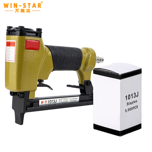 Sử dụng tại nh&agrave; Dụng cụ phần cứng s&uacute;ng bắn đinh kh&iacute; n&eacute;n 1013J gi&aacute; tốt