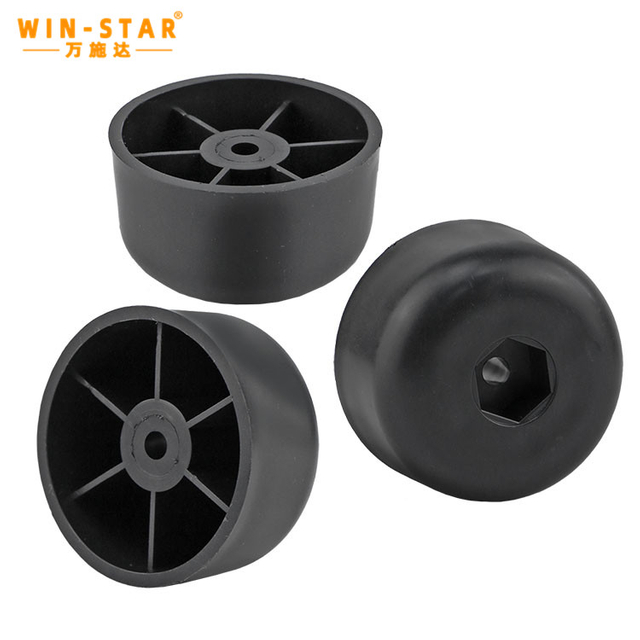 Valmistettu Kiinassa Olohuoneen ABS-materiaali S&auml;ngyn sohvajalka Muoviset mustat jalkajalat 