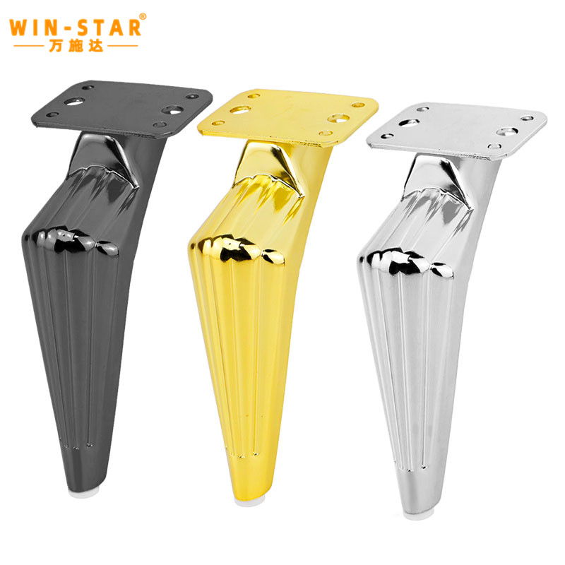 Ko te pumau o nga waewae sofa i whakamanahia ma te ine tika