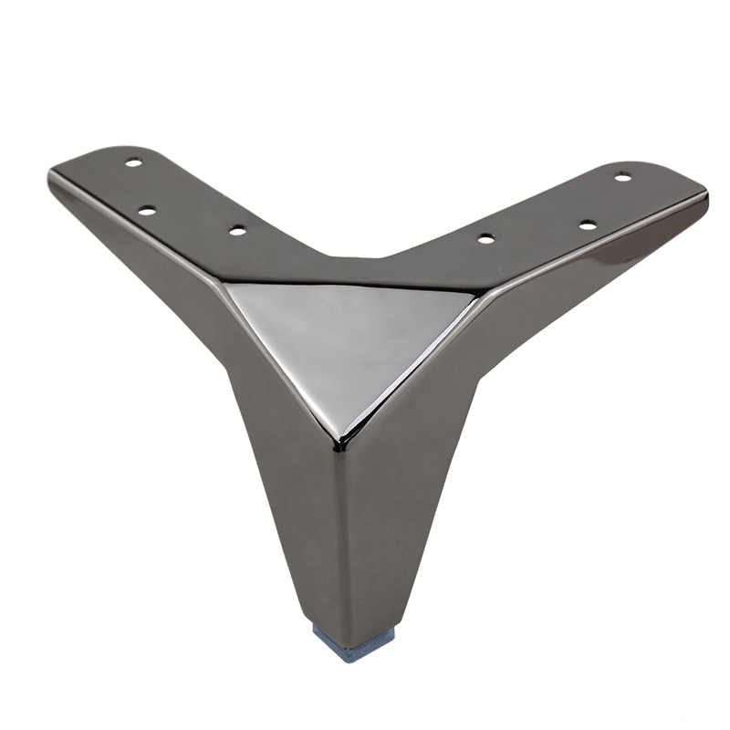 Priamy predaj n&aacute;bytkov&eacute;ho pr&iacute;slušenstva z tov&aacute;rne Nožičky k pohovke Nožičky na n&aacute;bytok z čierneho strieborn&eacute;ho zlata