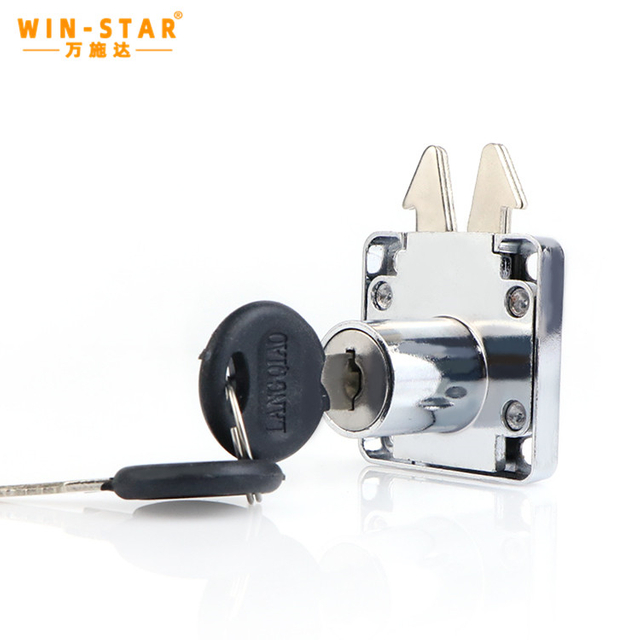 Z&aacute;mek z&aacute;suvky dom&aacute;c&iacute; skř&iacute;ňky Vysoce kvalitn&iacute; z&aacute;mek z&aacute;suvky s kl&iacute;či