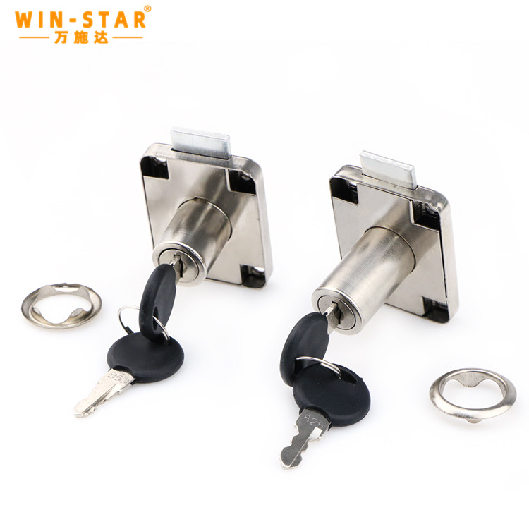 សម្ភារៈដែកដែលស្រោបដោយនីកែល 139-22 សោរថតជាមួយនឹងសោផ្លាស្ទិចពីរ